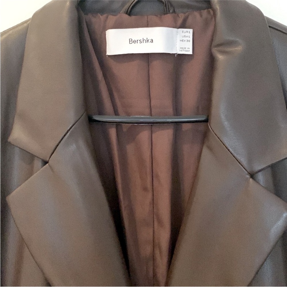 Bershka Brown Faux Leather Blazer - Picture 3 of 5